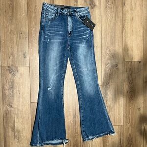Risen Vintage Washed Flare Jeans 31 / 13 NWT